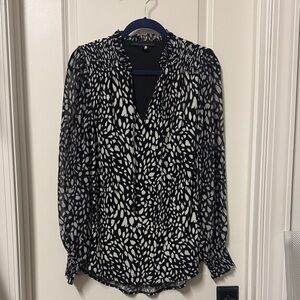 White House Black Market Monochrome Abstract Blouse